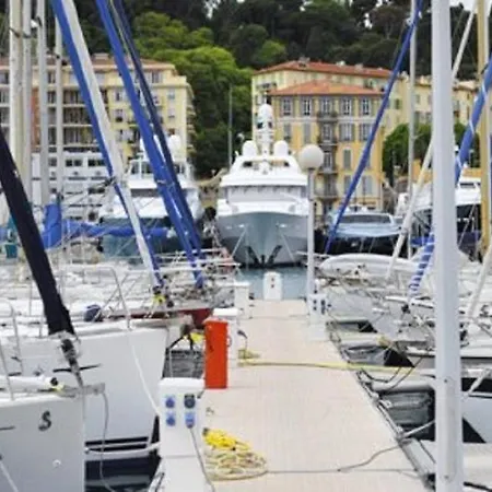 Capitainjack Alpa 21 Botel Nizza